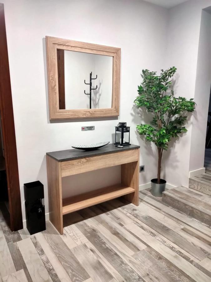 Elegante Apartamento Para 5 En El Centro De Caceres Con Wifi Eksteriør billede
