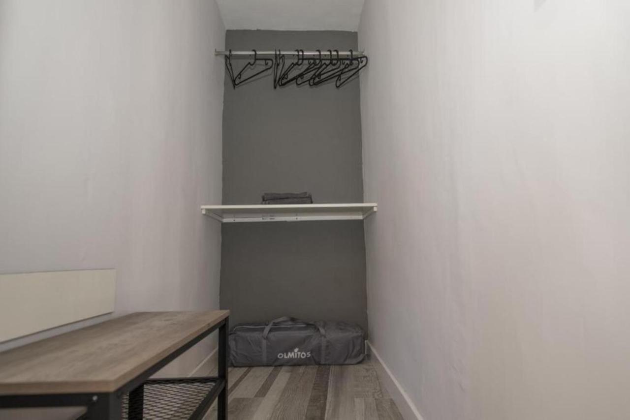 Elegante Apartamento Para 5 En El Centro De Caceres Con Wifi Eksteriør billede